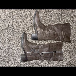 Size 8 knee high boots from Bamboo.